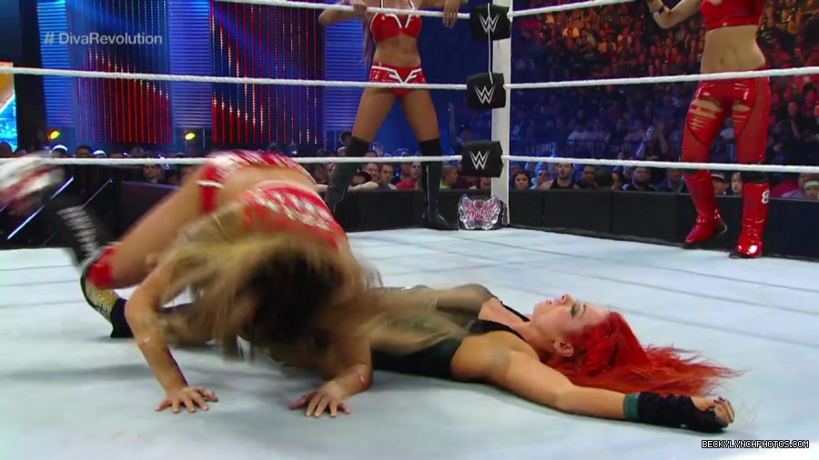 WWE_SummerSlam_2015_720p_WEB_h264-WD_mp40581.jpg