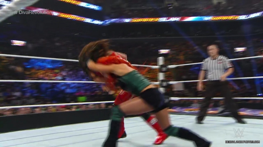 WWE_SummerSlam_2015_720p_WEB_h264-WD_mp40729.jpg