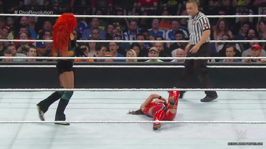 WWE_SummerSlam_2015_720p_WEB_h264-WD_mp40746.jpg