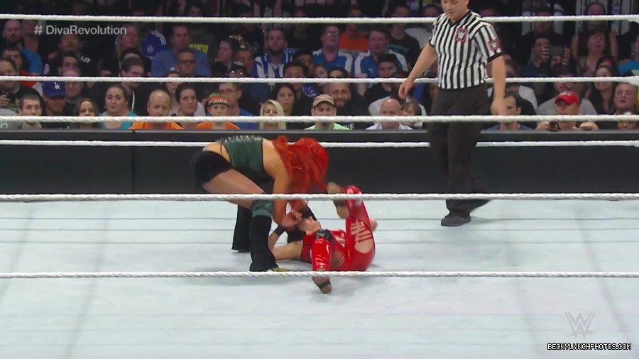 WWE_SummerSlam_2015_720p_WEB_h264-WD_mp40747.jpg