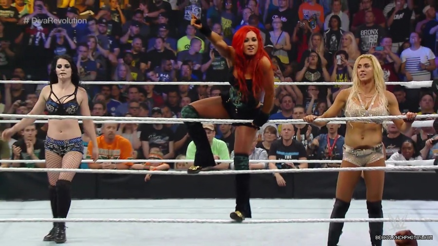 WWE_SummerSlam_2015_720p_WEB_h264-WD_mp40799.jpg