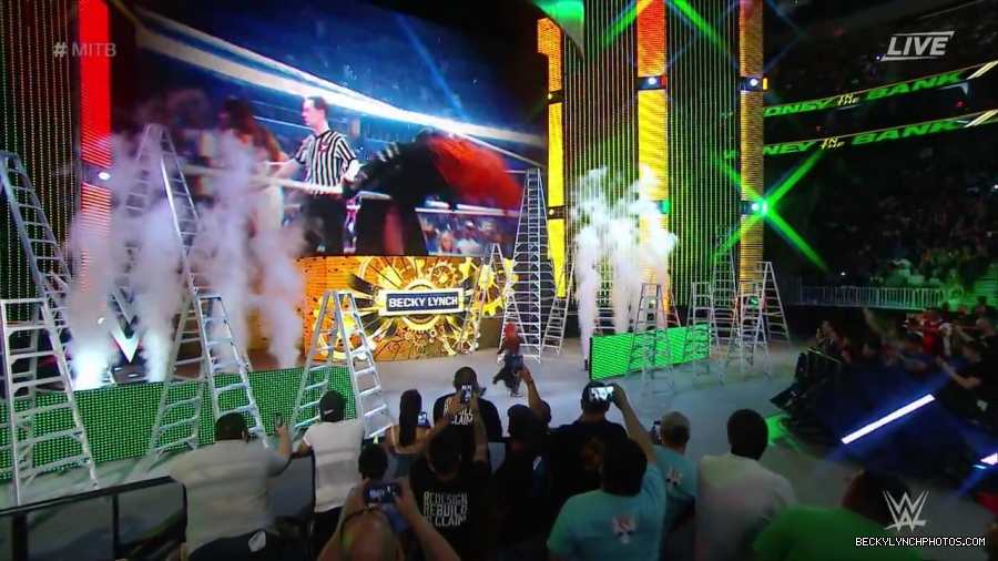 MITB_16_mp40031.jpg