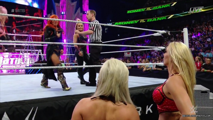 MITB_16_mp40105.jpg