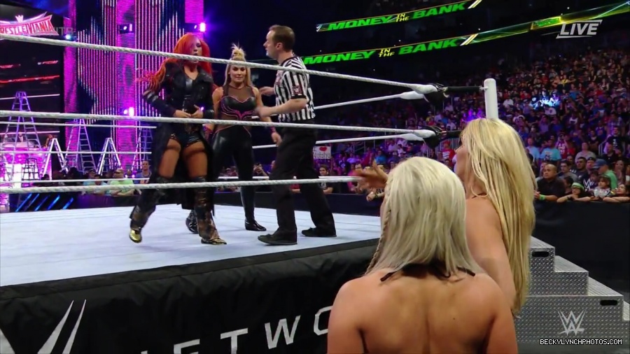 MITB_16_mp40106.jpg