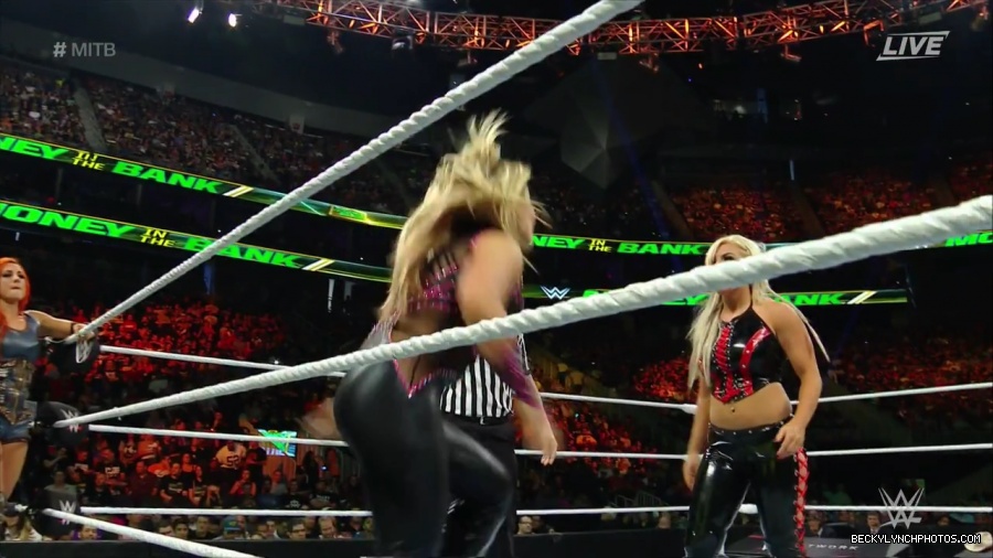 MITB_16_mp40150.jpg