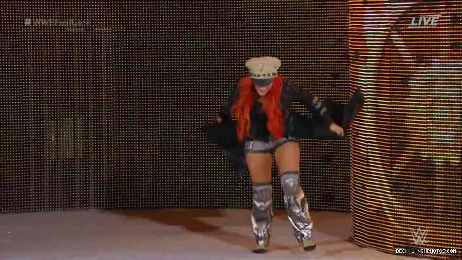 WWE_Fastlane_2016_PPV_720p_WEB_h264-HEEL_mp40692.jpg