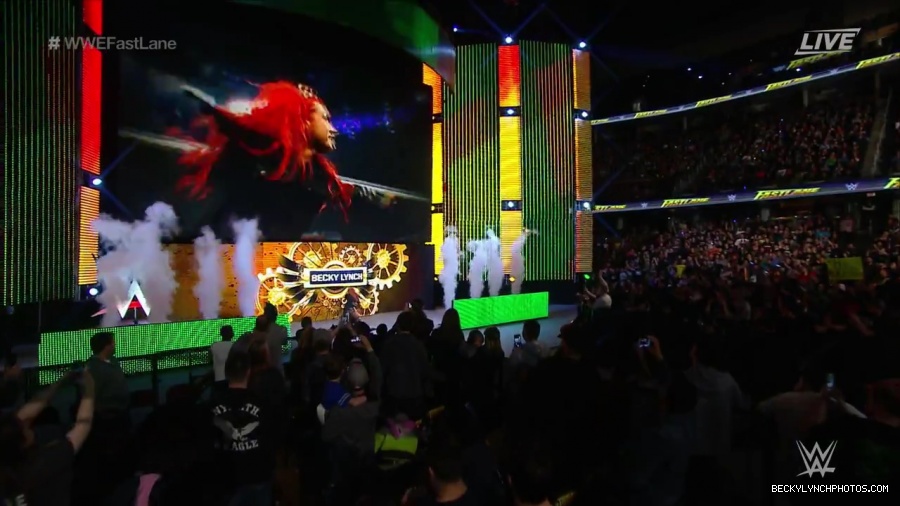 WWE_Fastlane_2016_PPV_720p_WEB_h264-HEEL_mp40697.jpg