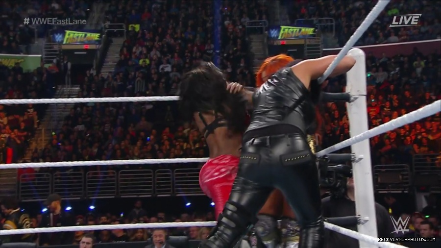 WWE_Fastlane_2016_PPV_720p_WEB_h264-HEEL_mp40743.jpg
