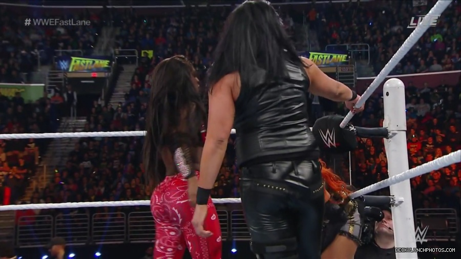 WWE_Fastlane_2016_PPV_720p_WEB_h264-HEEL_mp40744.jpg