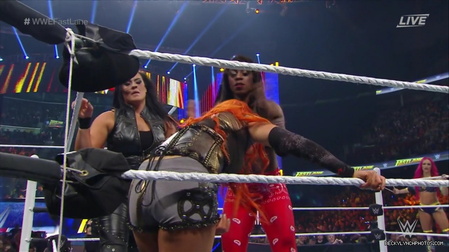 WWE_Fastlane_2016_PPV_720p_WEB_h264-HEEL_mp40745.jpg