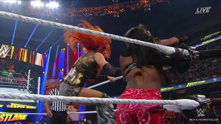 WWE_Fastlane_2016_PPV_720p_WEB_h264-HEEL_mp40750.jpg