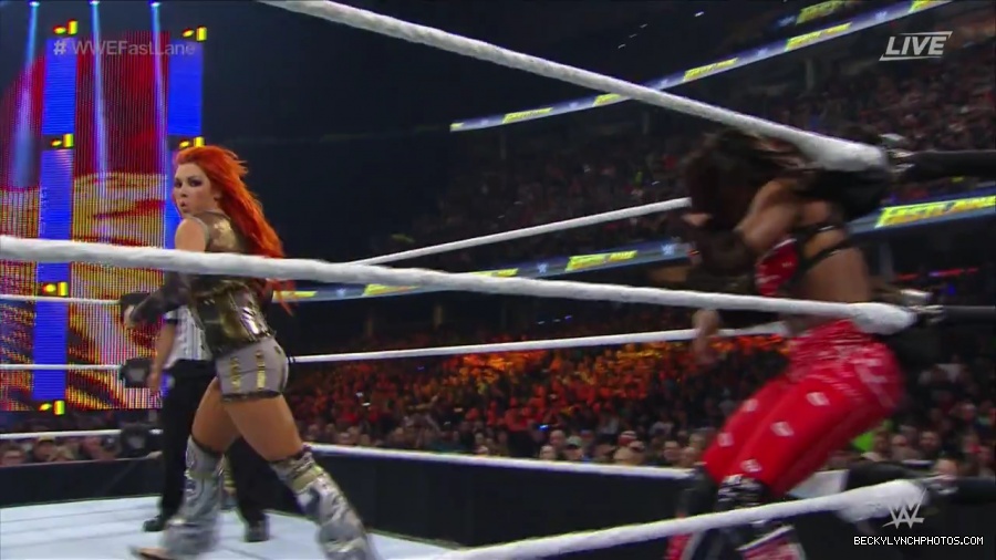 WWE_Fastlane_2016_PPV_720p_WEB_h264-HEEL_mp40752.jpg