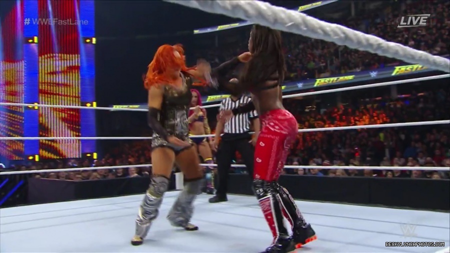 WWE_Fastlane_2016_PPV_720p_WEB_h264-HEEL_mp40758.jpg
