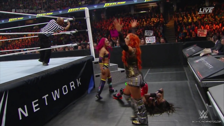 WWE_Fastlane_2016_PPV_720p_WEB_h264-HEEL_mp40792.jpg