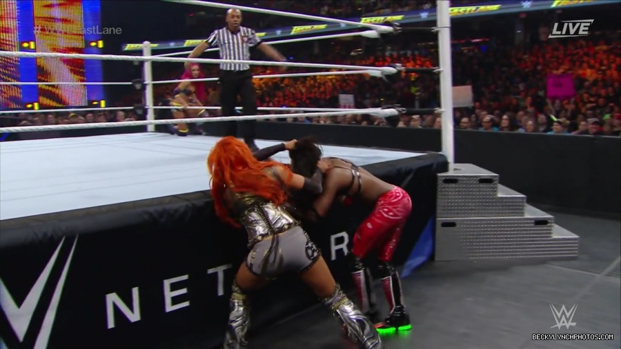 WWE_Fastlane_2016_PPV_720p_WEB_h264-HEEL_mp40803.jpg