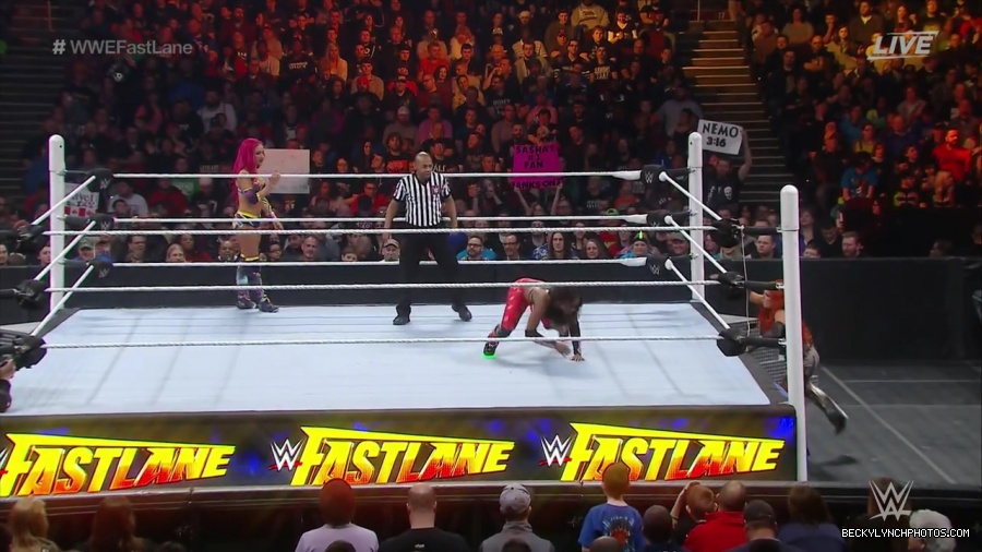 WWE_Fastlane_2016_PPV_720p_WEB_h264-HEEL_mp40805.jpg