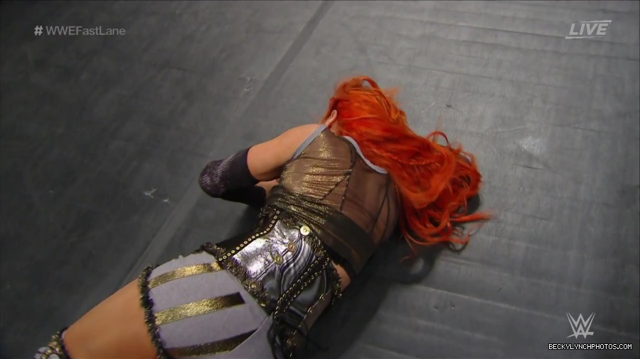 WWE_Fastlane_2016_PPV_720p_WEB_h264-HEEL_mp40845.jpg