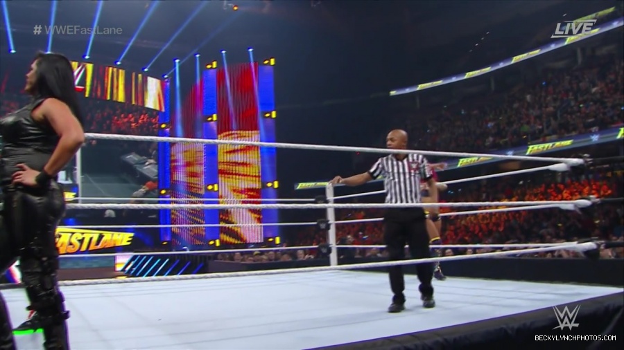 WWE_Fastlane_2016_PPV_720p_WEB_h264-HEEL_mp40849.jpg