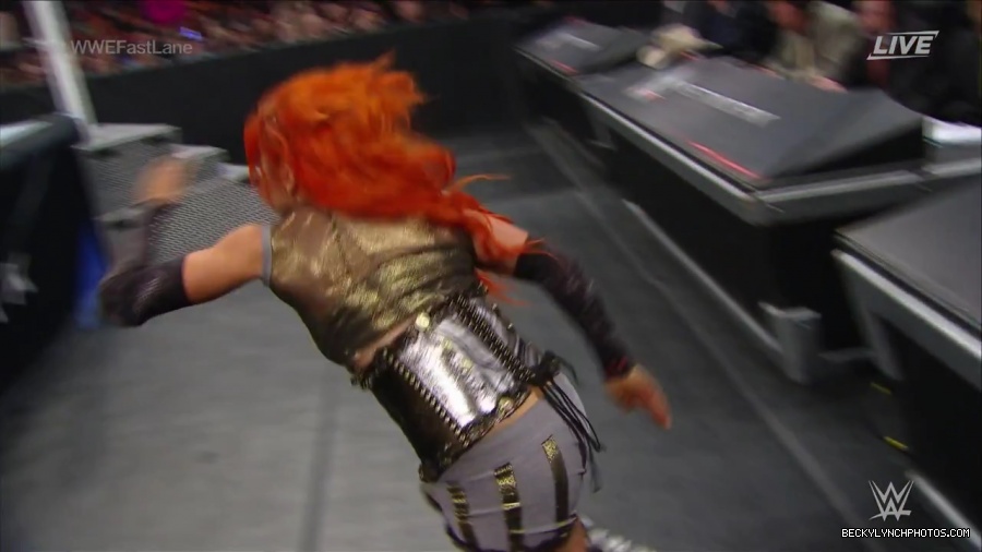 WWE_Fastlane_2016_PPV_720p_WEB_h264-HEEL_mp40852.jpg