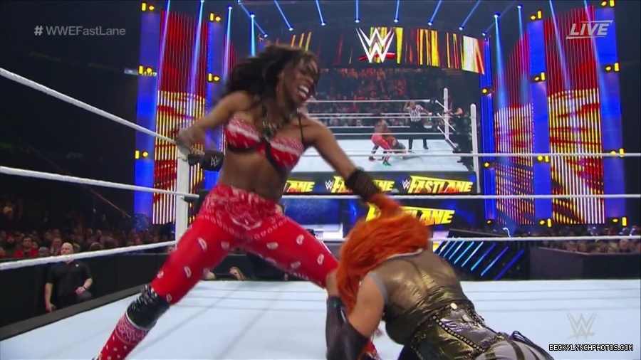 WWE_Fastlane_2016_PPV_720p_WEB_h264-HEEL_mp40859.jpg