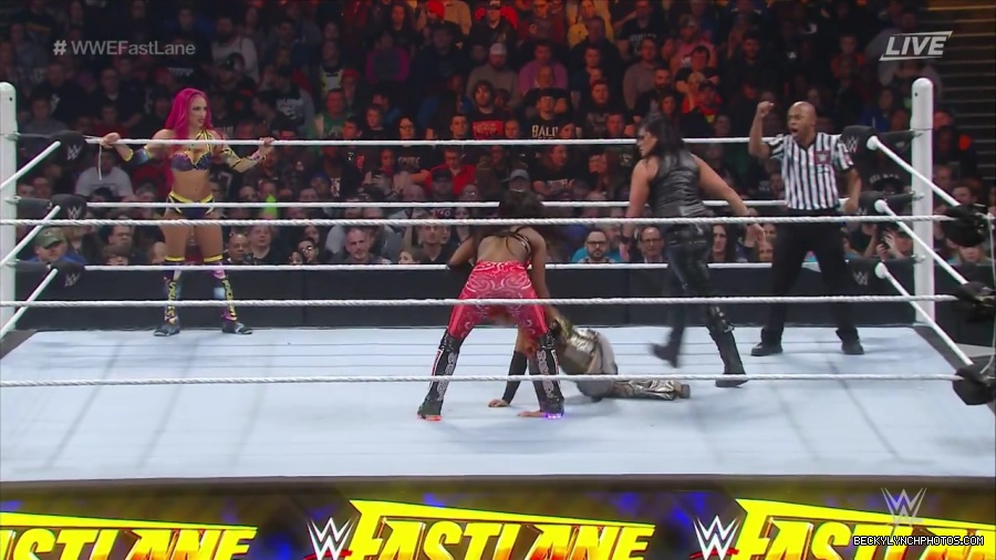 WWE_Fastlane_2016_PPV_720p_WEB_h264-HEEL_mp40865.jpg