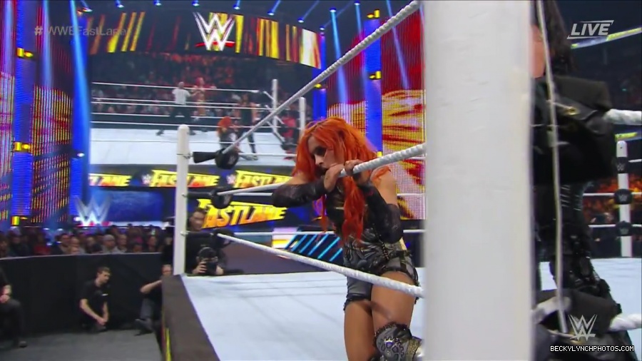 WWE_Fastlane_2016_PPV_720p_WEB_h264-HEEL_mp40930.jpg