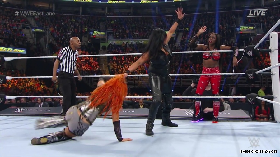 WWE_Fastlane_2016_PPV_720p_WEB_h264-HEEL_mp40946.jpg