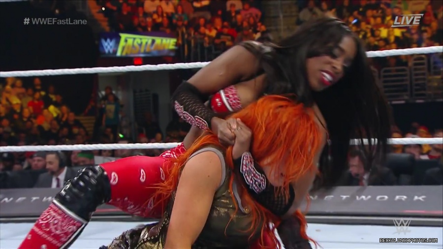 WWE_Fastlane_2016_PPV_720p_WEB_h264-HEEL_mp40965.jpg