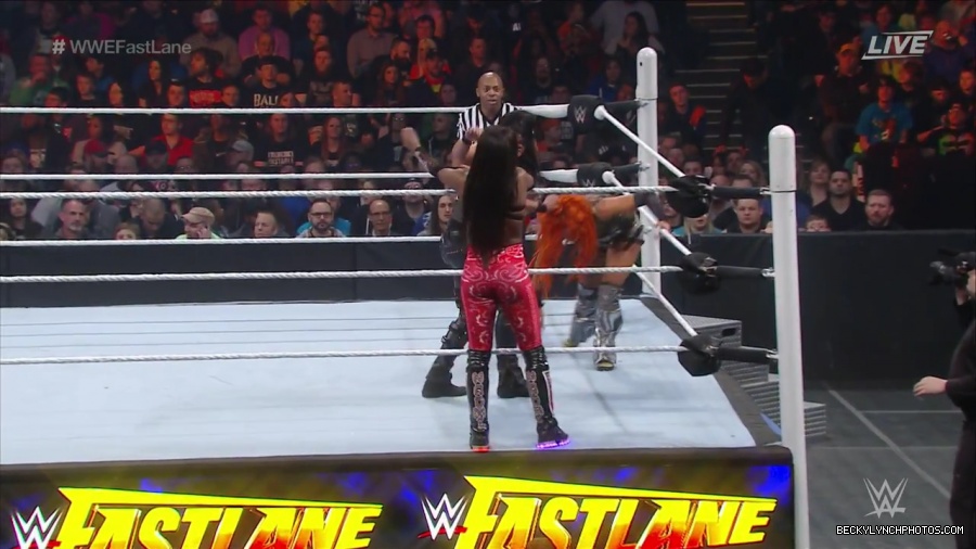 WWE_Fastlane_2016_PPV_720p_WEB_h264-HEEL_mp41079.jpg