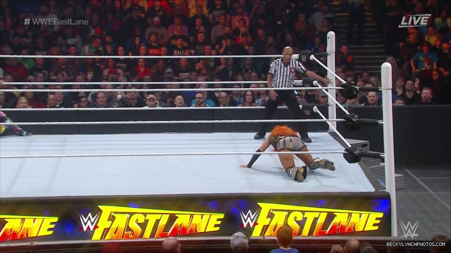WWE_Fastlane_2016_PPV_720p_WEB_h264-HEEL_mp41102.jpg