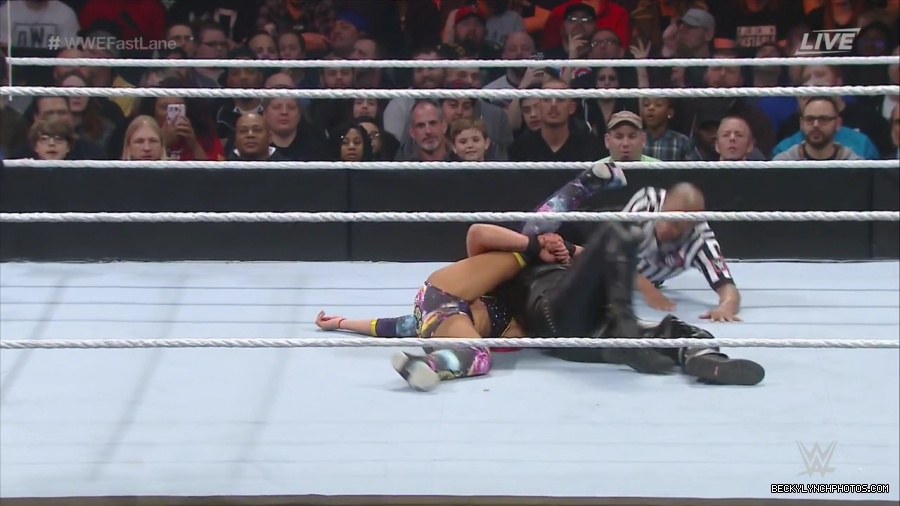 WWE_Fastlane_2016_PPV_720p_WEB_h264-HEEL_mp41214.jpg