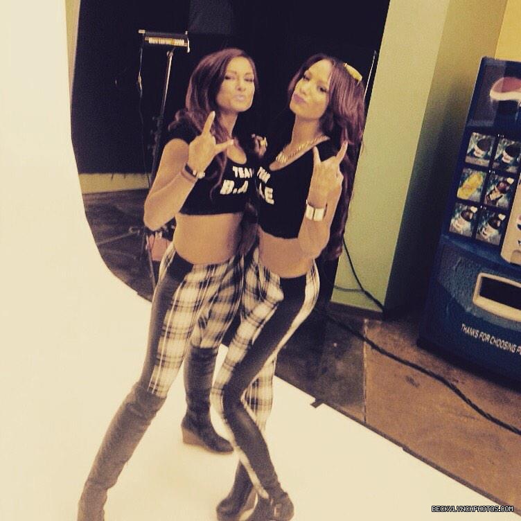 BeckyLynchWWE-0567376560228147201-20150216_113447-img1.jpg