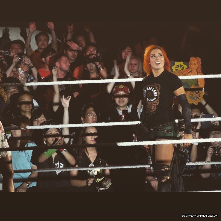 BeckyLynchWWE-0749018132212092928-20160701_181333-img1.jpg
