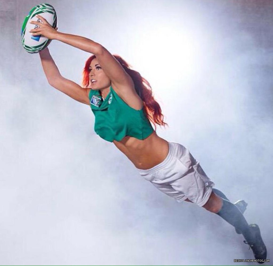 BeckyLynchWWE-0648307048434806784-20150927_202339-img1.jpg