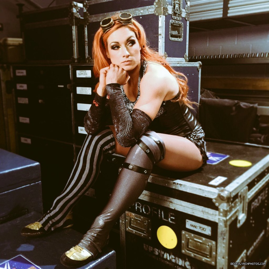 BeckyLynchWWE-0685310160621965312-20160107_220049-img1.jpg