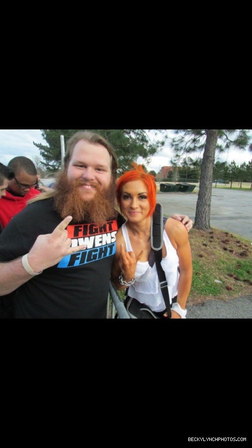 BeckyLynchWWE-0694016995046625280-20160131_223840-img1.jpg