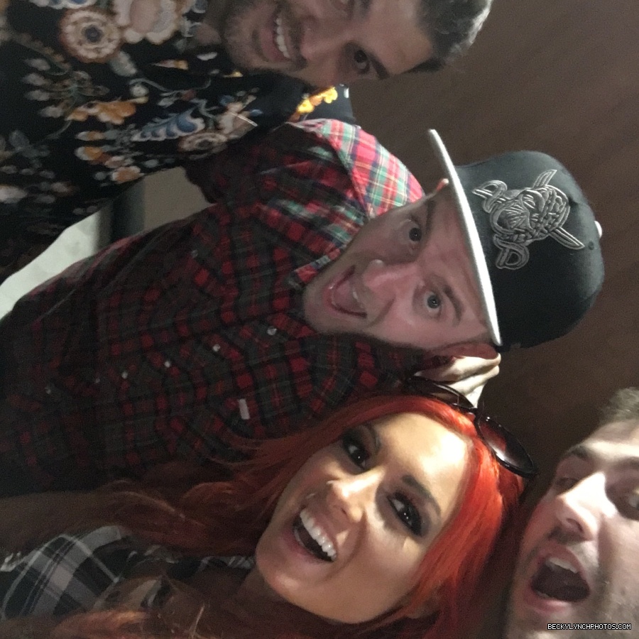 BeckyLynchWWE-0719731714910597120-20160411_223947-img1.jpg