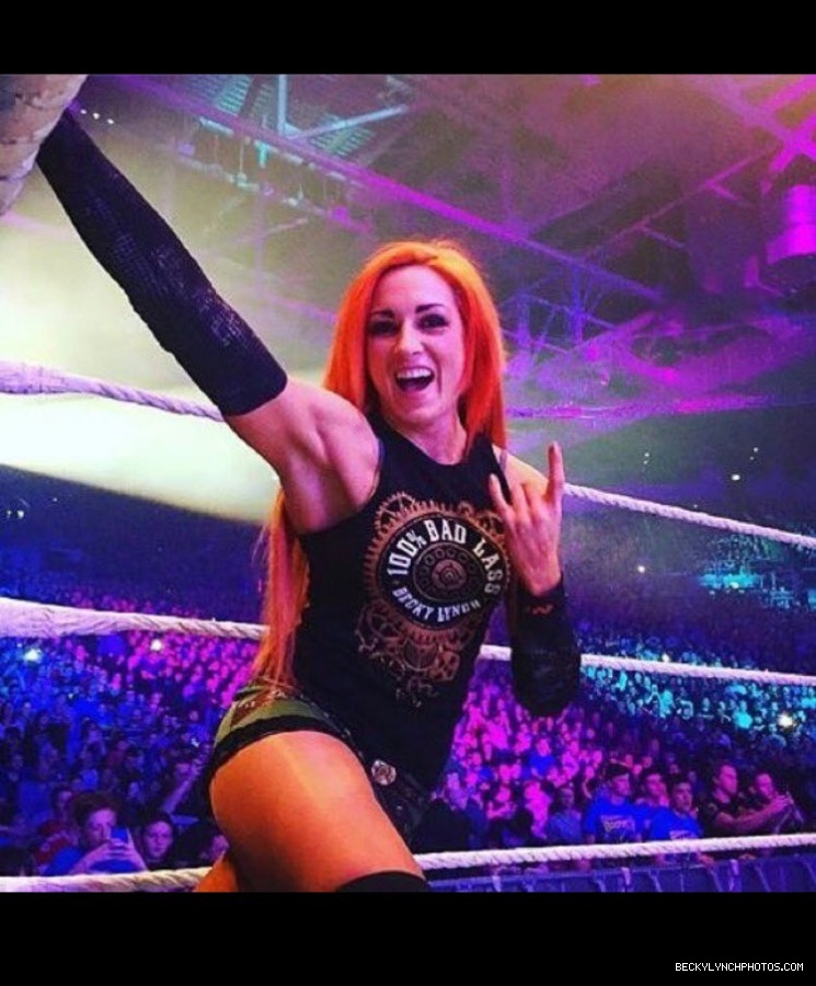 BeckyLynchWWE-0723269536158498816-20160421_165749-img1.jpg