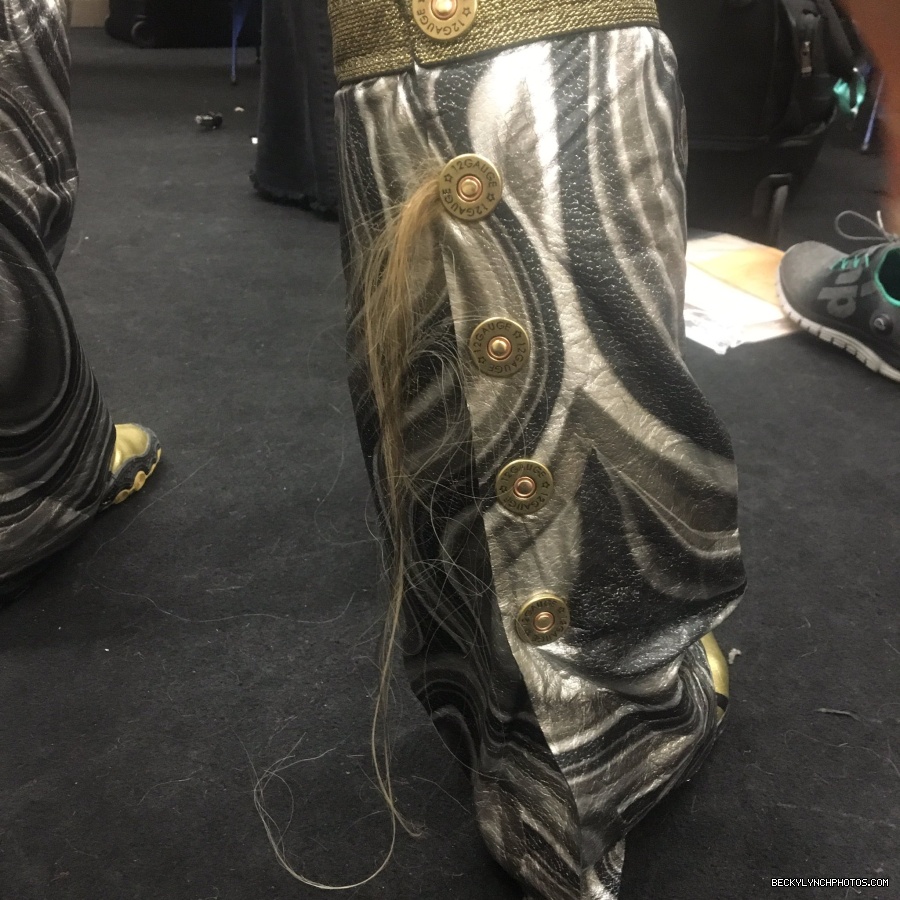 BeckyLynchWWE-0738573574743687168-20160602_223036-img1.jpg