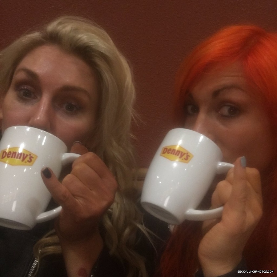 BeckyLynchWWE-0881745315908464641-20170703_002400-img1.jpg