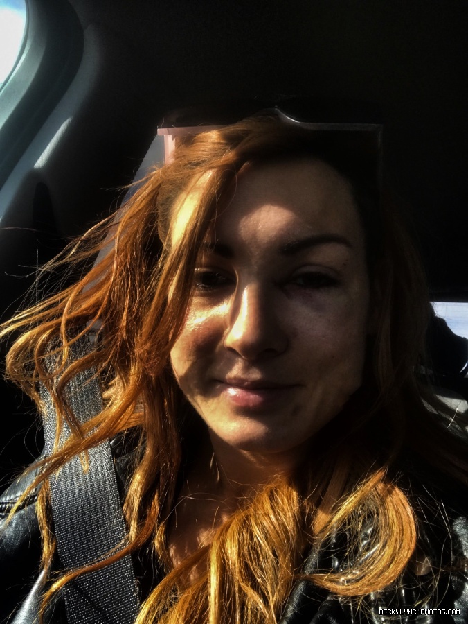 BeckyLynchWWE-1093226389686366209-20190206_131417-img1.jpg