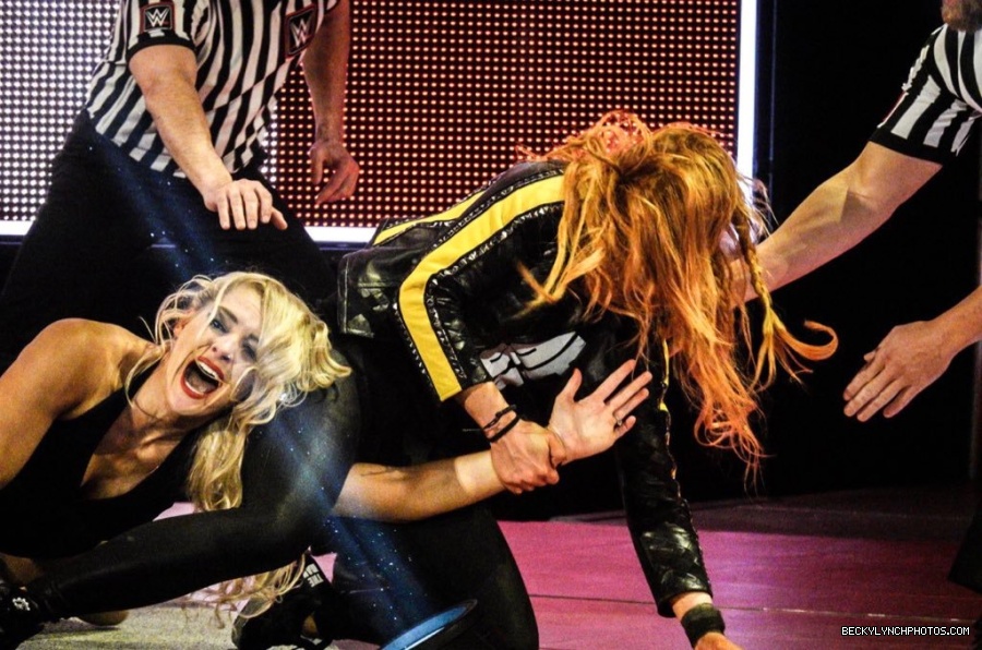 BeckyLynchWWE-1116417553730035712-20190411_140741-img1.jpg