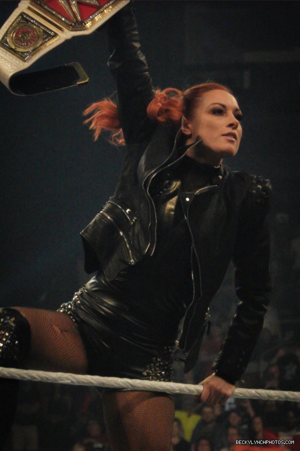 BeckyLynchWWE-1170031597221031936-20190906_125045-img1.jpg