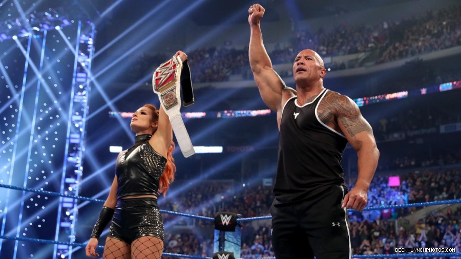 BeckyLynchWWE-1180303524229517312-20191004_210743-img1.jpg