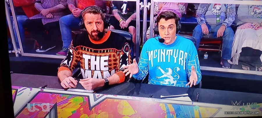 BeckyLynchWWE-1473468092084797445-20211221_193903-img1.jpg