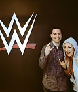 BeckyLynchWWE-0600434273204699136-20150518_175420-img1.jpg