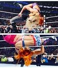 BeckyLynchWWE-0713216742848393216-20160324_231137-img1.jpg