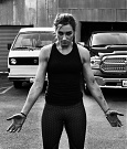 BeckyLynchWWE-1072979658113802242-20181212_162100-img1.jpg