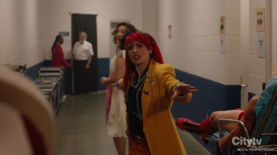 Young_Rock_S03E12_1080p_HEVC_x265-MeGusta_mkv_000808391.jpg