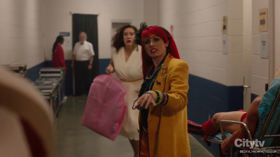 Young_Rock_S03E12_1080p_HEVC_x265-MeGusta_mkv_000808850.jpg